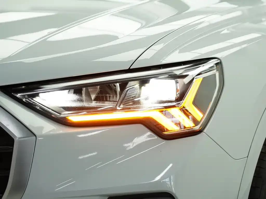 Audi Q3 2021 из CN, фото 7