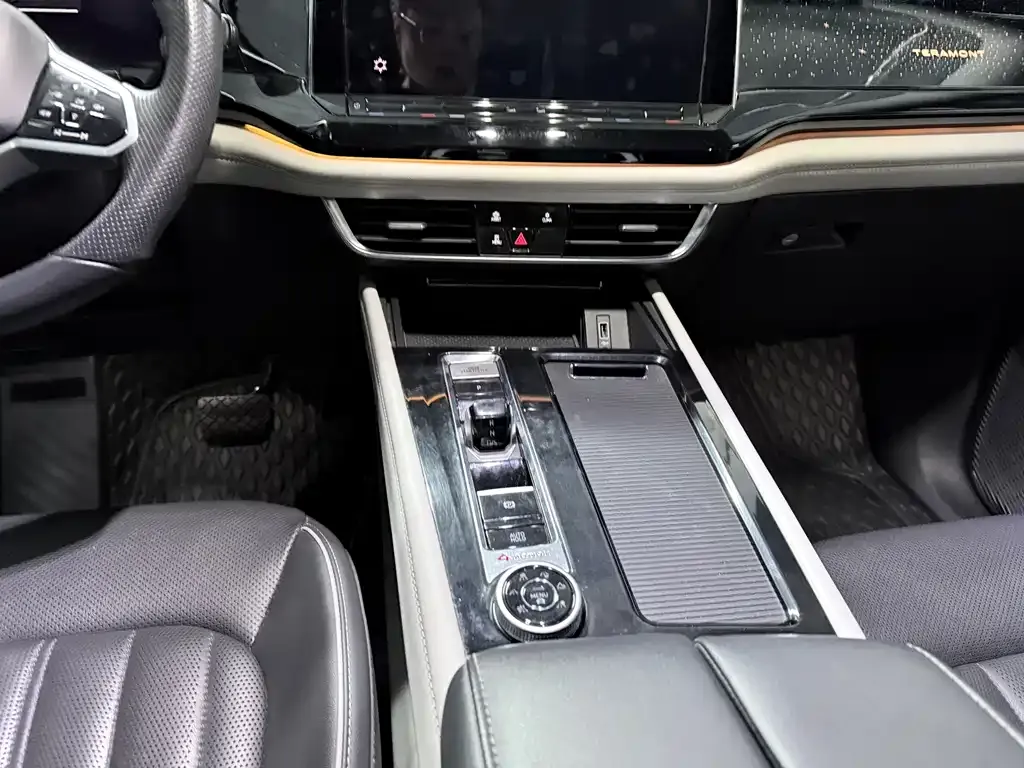 Volkswagen Teramont 2021 из CN, фото 10