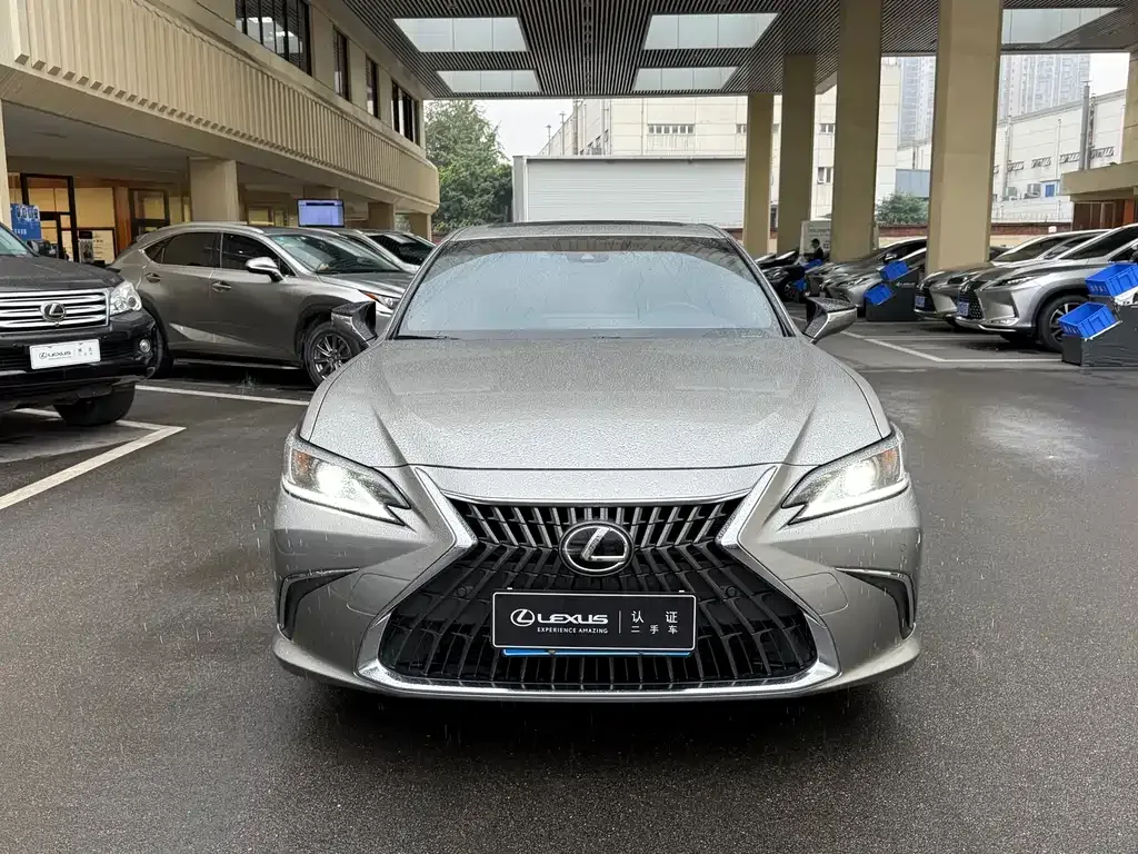 Lexus ES 2024 из CN, фото 2