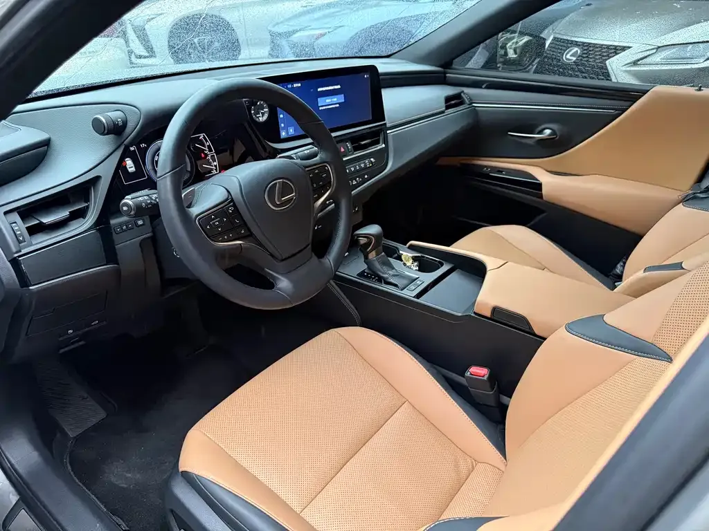 Lexus ES 2024 из CN, фото 3