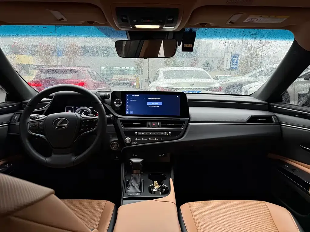 Lexus ES 2024 из CN, фото 5