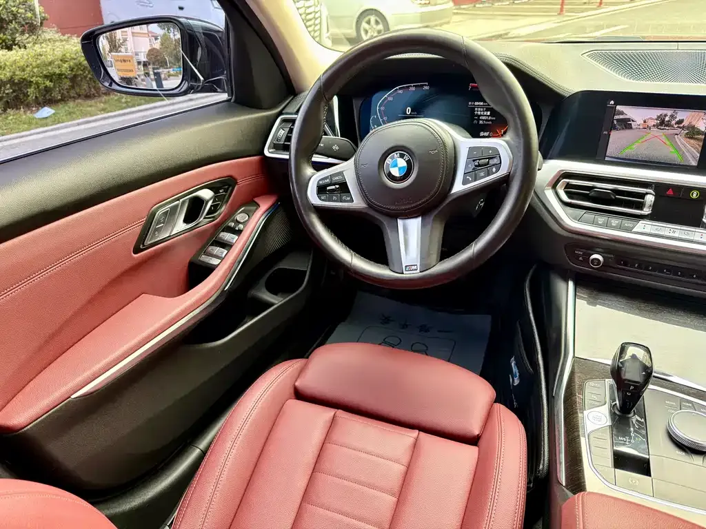 BMW 3 Series 2022 из CN, фото 9