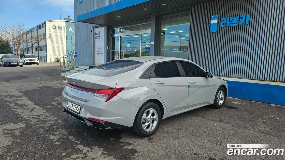 Hyundai AVANTE — фото 4