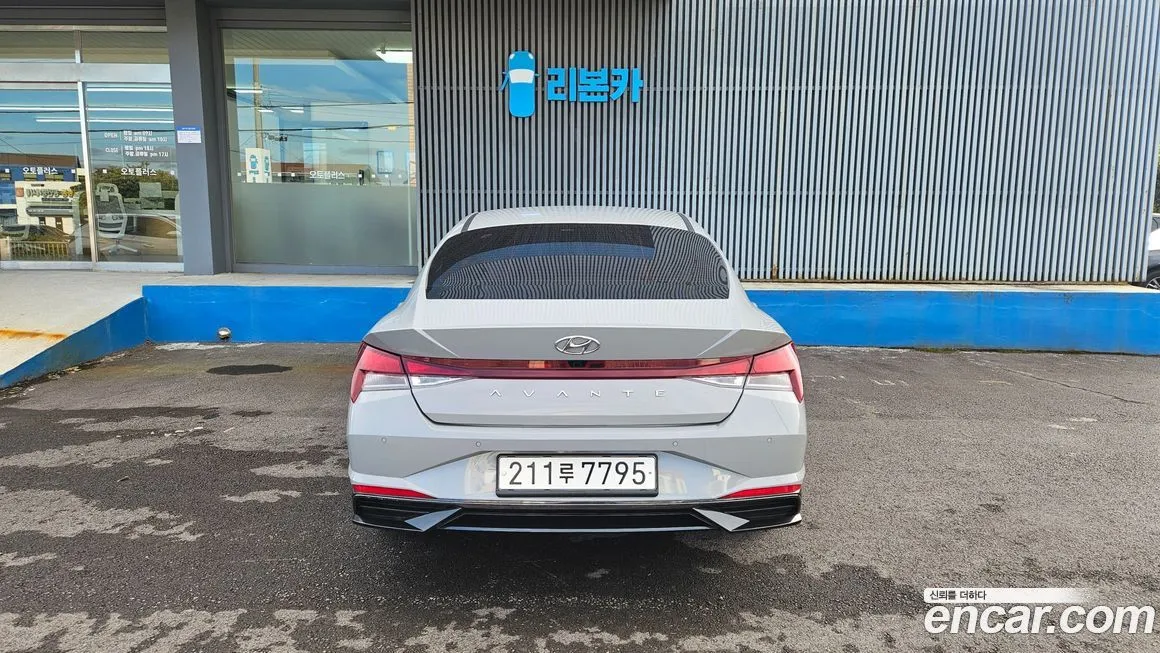 Hyundai AVANTE — фото 5