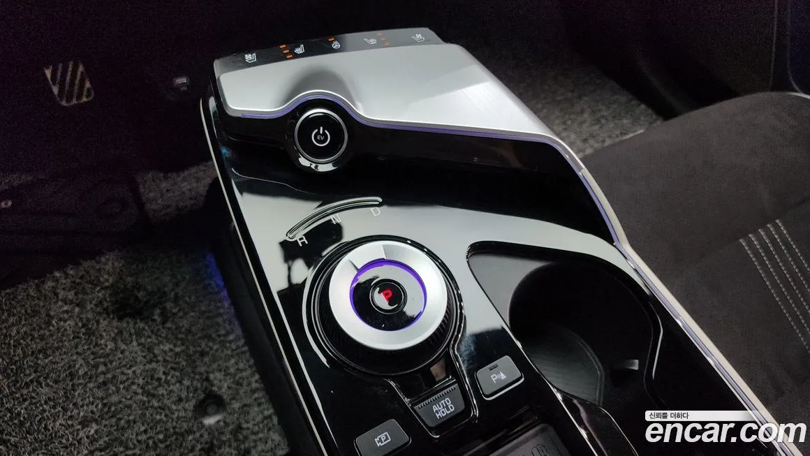Kia EV6 — фото 9