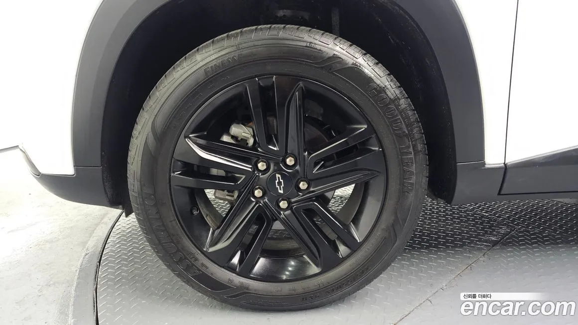 [object Object] Trax 2025 из KR, фото 5