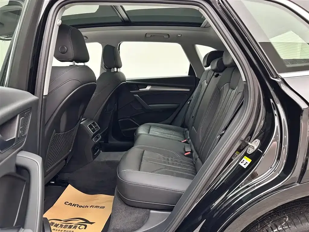 Audi Q5L 2022 из CN, фото 9