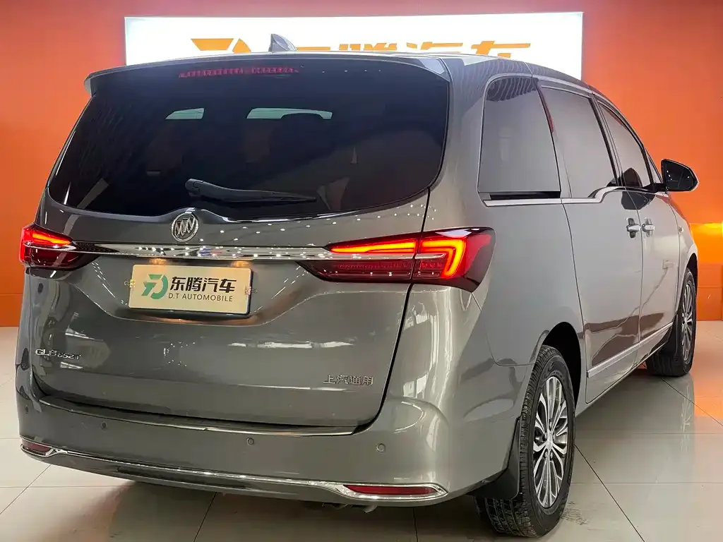 Buick GL8 2022 из CN, фото 6