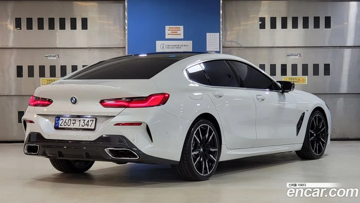 BMW 8-Series — фото 2
