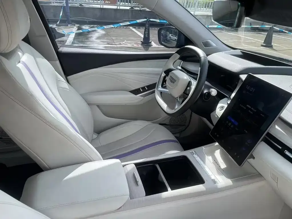 Geely Xingrui 2024 из CN, фото 8