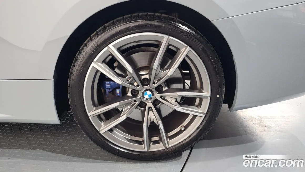 BMW 4-Series 2024 из KR, фото 5
