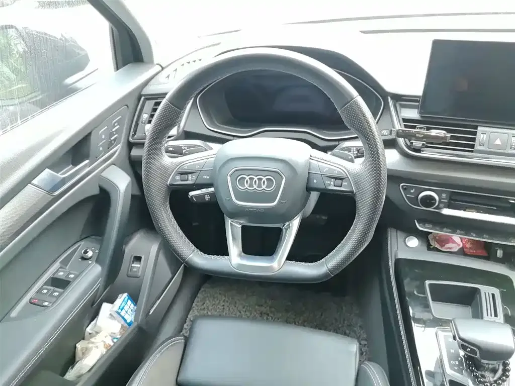 Audi Q5L 2022 из CN, фото 3