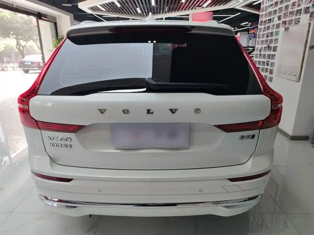 Volvo XC60 2024 из CN, фото 6