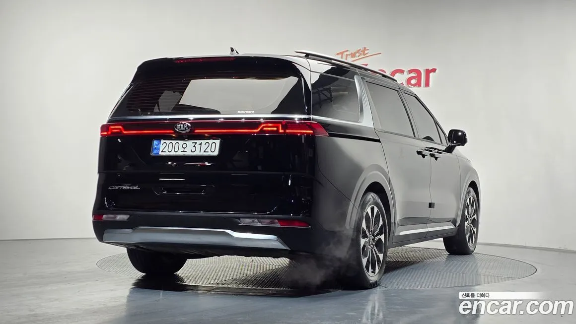 Kia Carnival 2021 из KR, фото 2
