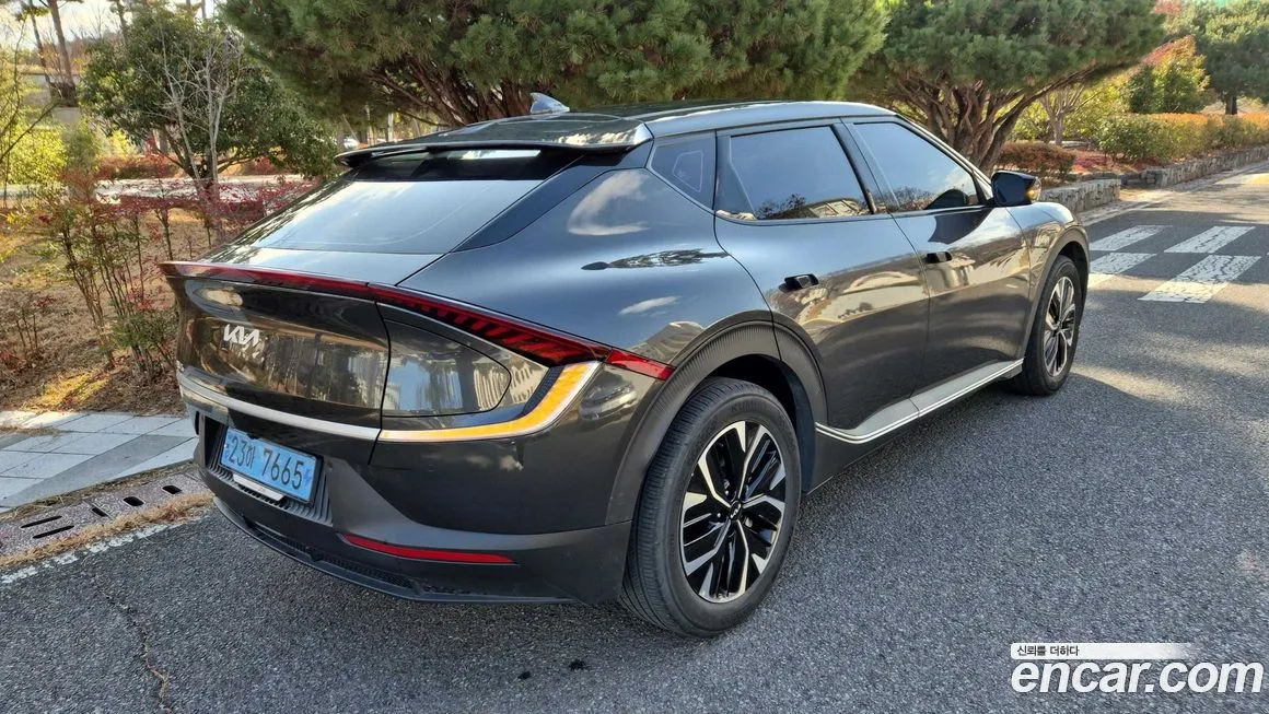 Kia EV6 — фото 6