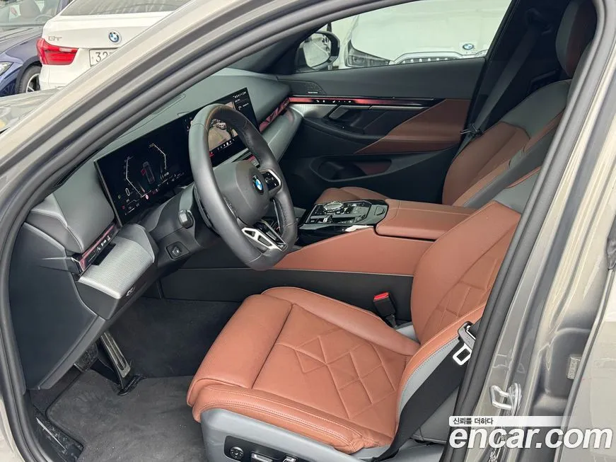 BMW 5-Series 2025 из KR, фото 6