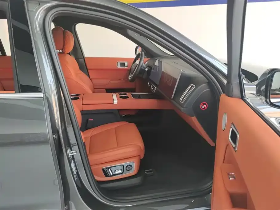 Li Auto L8 2023 из CN, фото 8