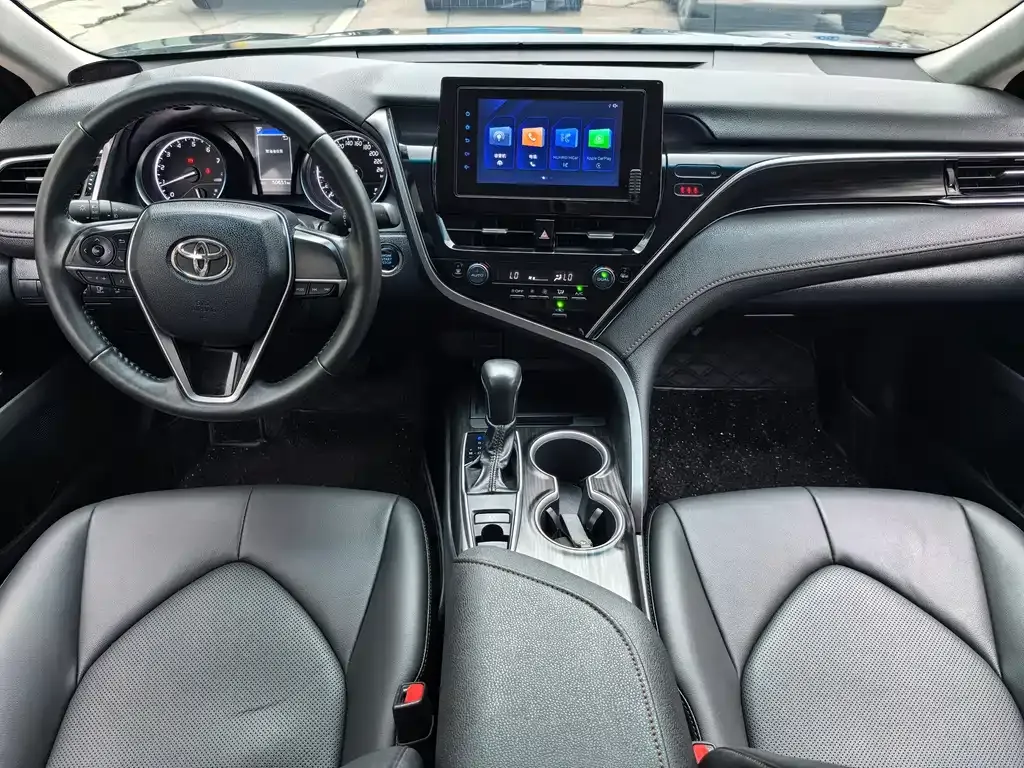 Toyota Camry 2023 из CN, фото 8