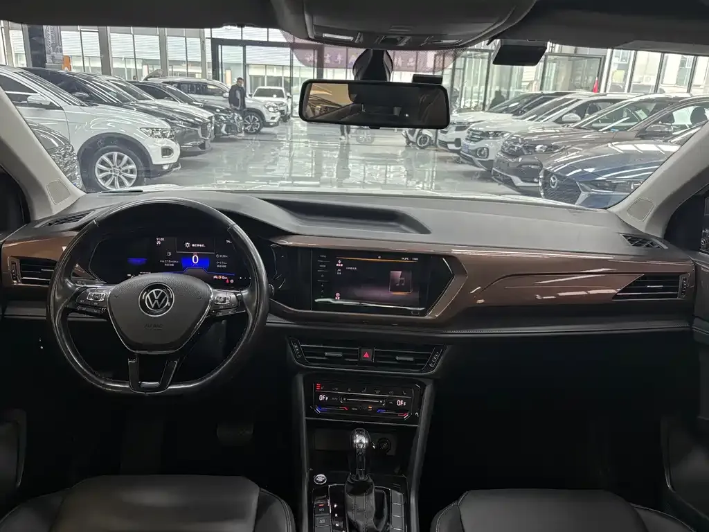 Volkswagen Tharu 2022 из CN, фото 9