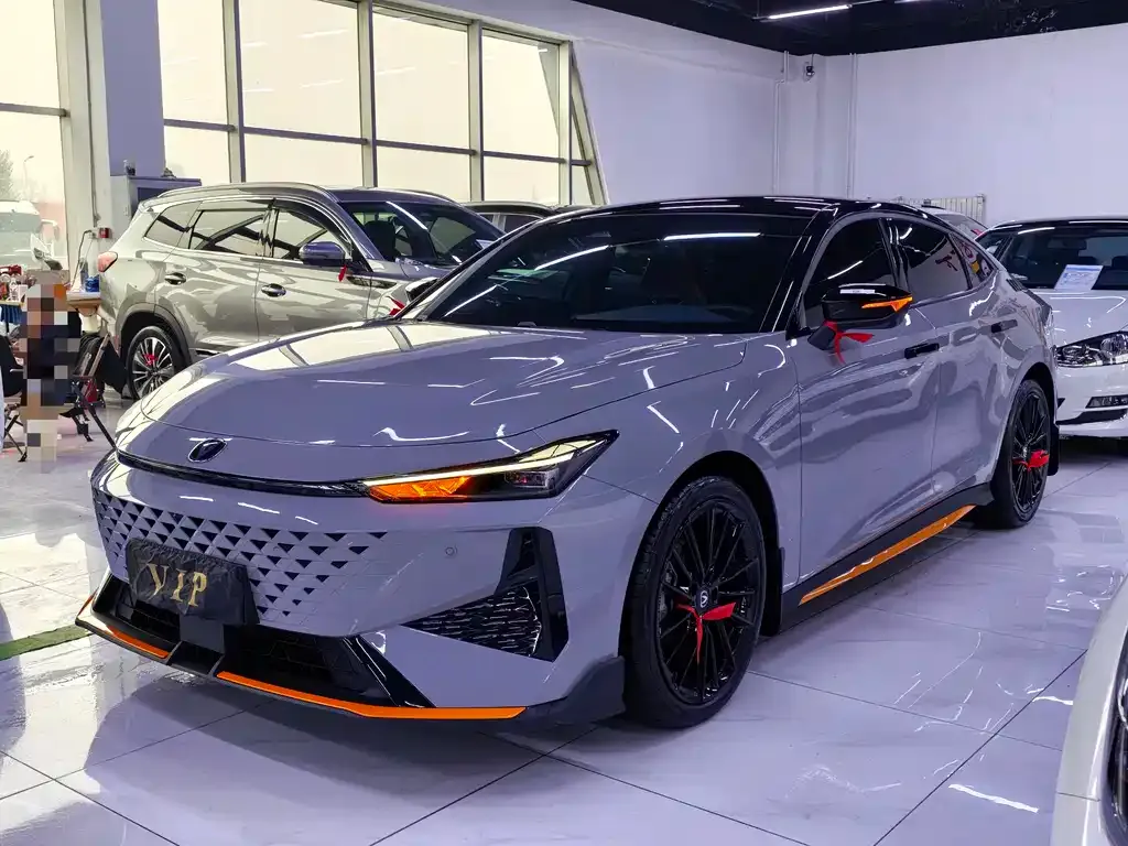 Changan UNI-V 2024 из CN, фото 1