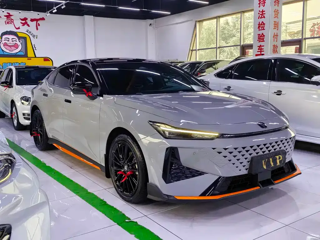 Changan UNI-V 2024 из CN, фото 3