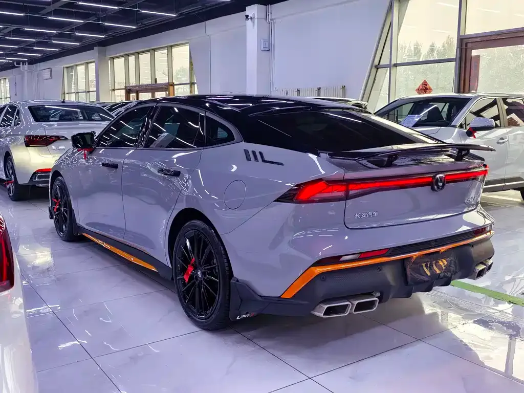 Changan UNI-V 2024 из CN, фото 6