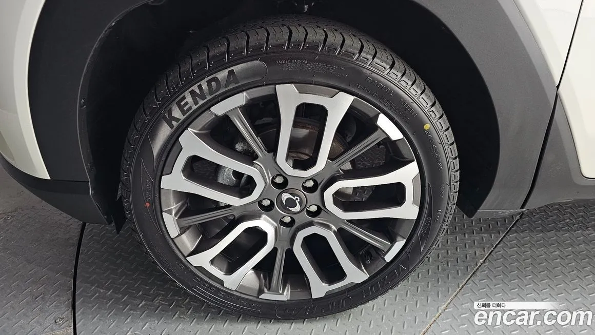 KG Mobility (Ssangyong) Torres 2024 из KR, фото 5