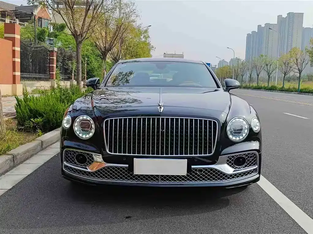 Bentley Flying Spur 2024 из CN, фото 2