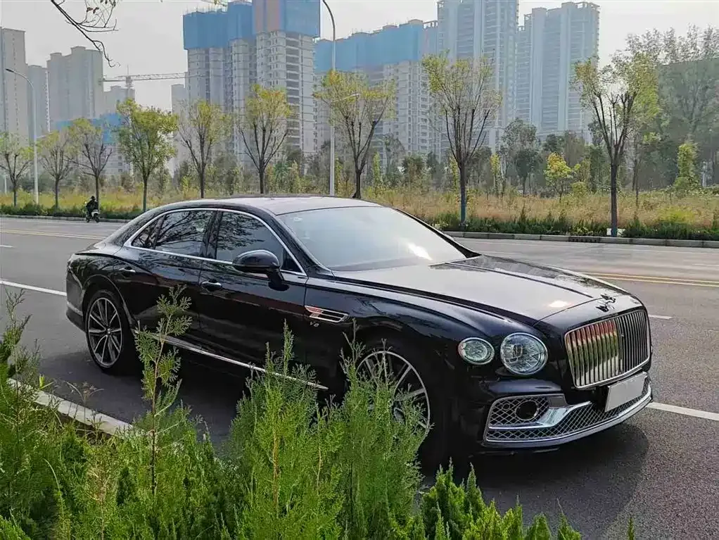 Bentley Flying Spur 2024 из CN, фото 3