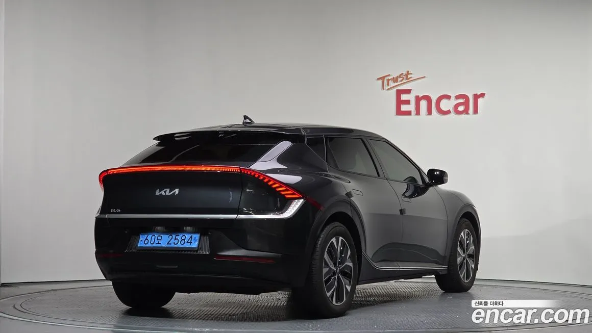 Kia EV6 2022 из KR, фото 2