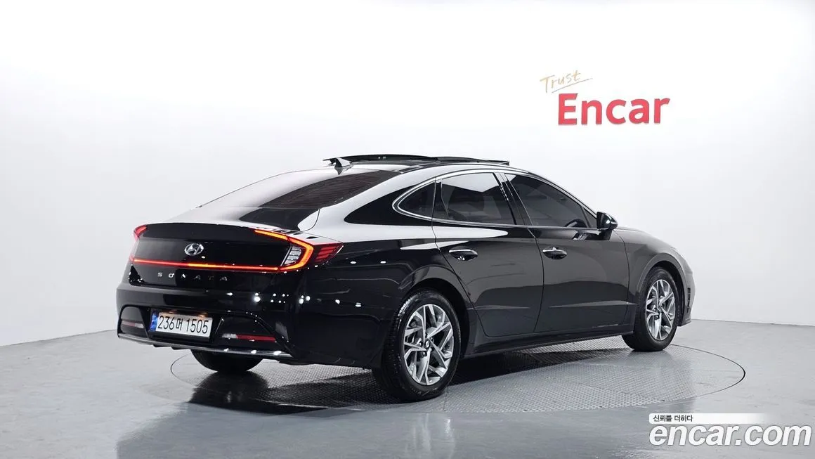 Hyundai Sonata 2023 из KR, фото 2