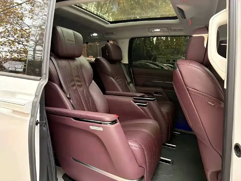 Buick Century 2024 из CN, фото 6