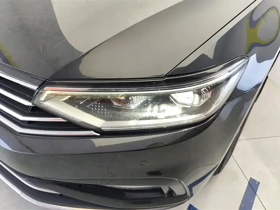 Volkswagen Magotan 2021 из CN, фото 5