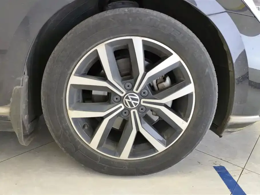 Volkswagen Magotan 2021 из CN, фото 6