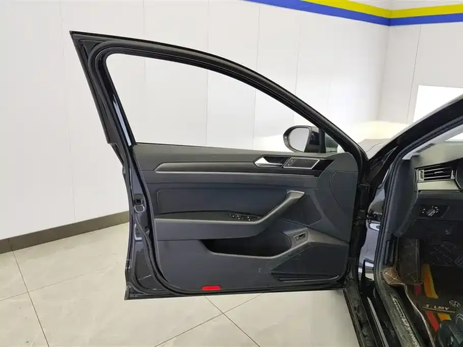 Volkswagen Magotan 2021 из CN, фото 7