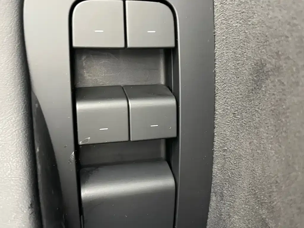 Tesla Model Y 2023 из CN, фото 10
