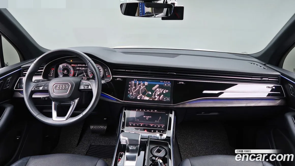 Audi Q7 2021 из KR, фото 7