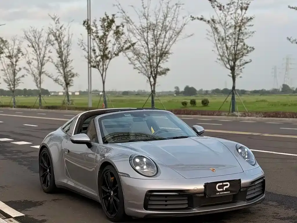 Porsche 911 2022 из CN, фото 1