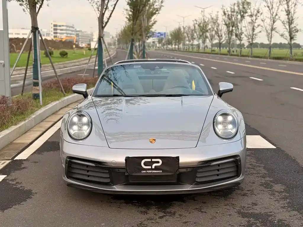 Porsche 911 2022 из CN, фото 2