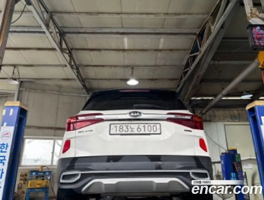 Kia Seltos 2022 из KR, фото 2
