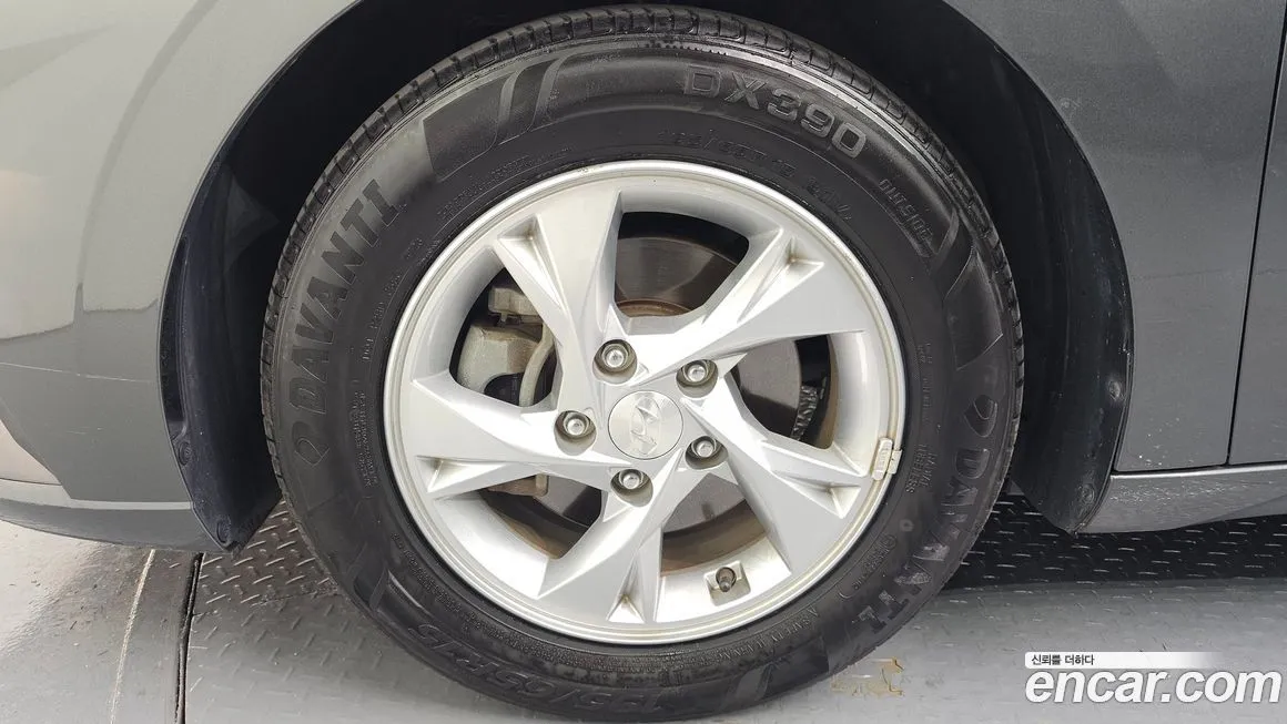 Hyundai AVANTE 2021 из KR, фото 5