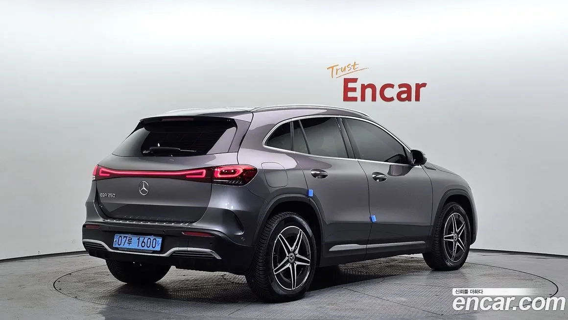 Mercedes-Benz EQA 2023 из KR, фото 2