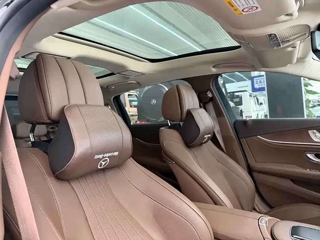 Mercedes-Benz E-Class 2023 из CN, фото 6