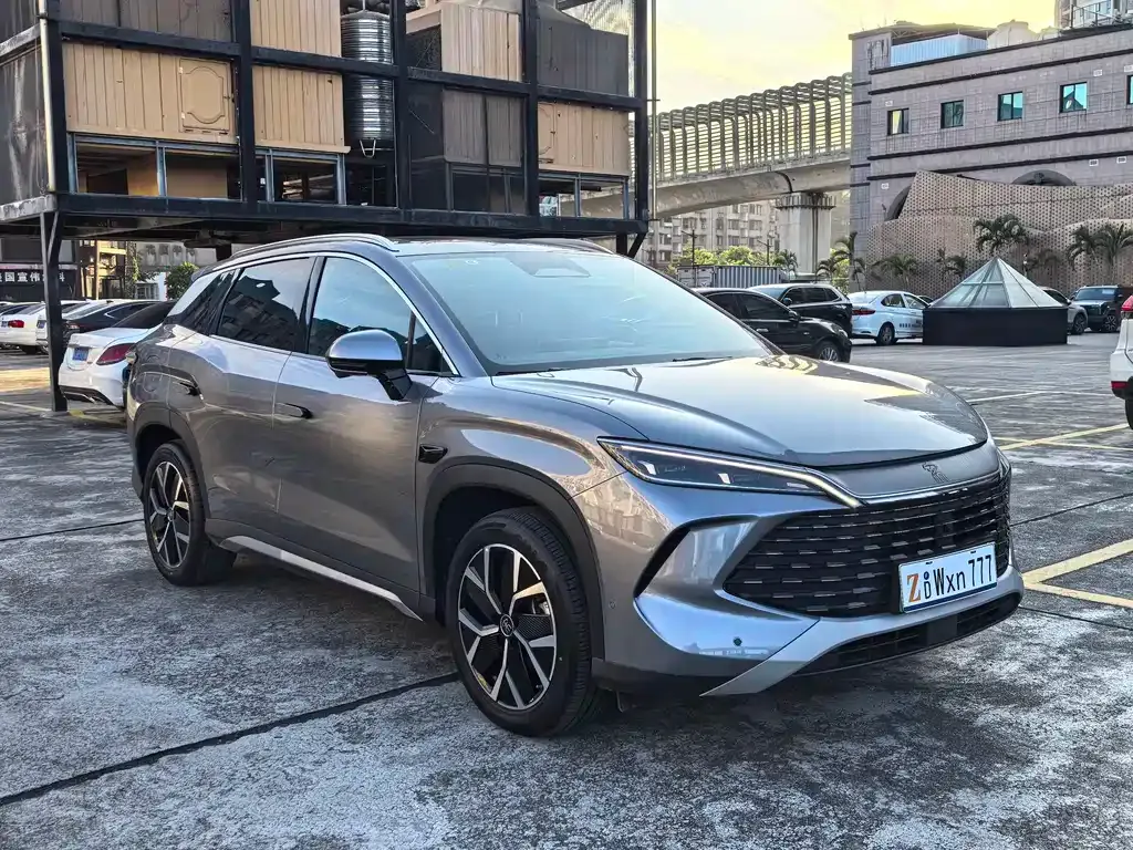 BYD L DM-i 2025 из CN, фото 2