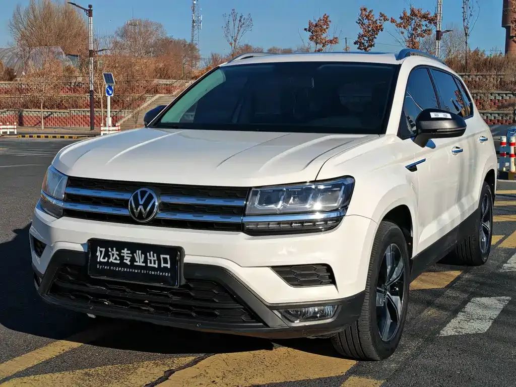 Volkswagen Tharu — фото 1