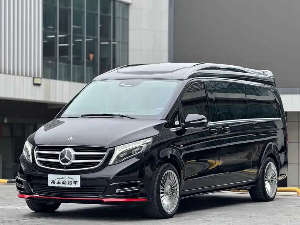 Mercedes-Benz V-Class 2021 из CN, фото 1