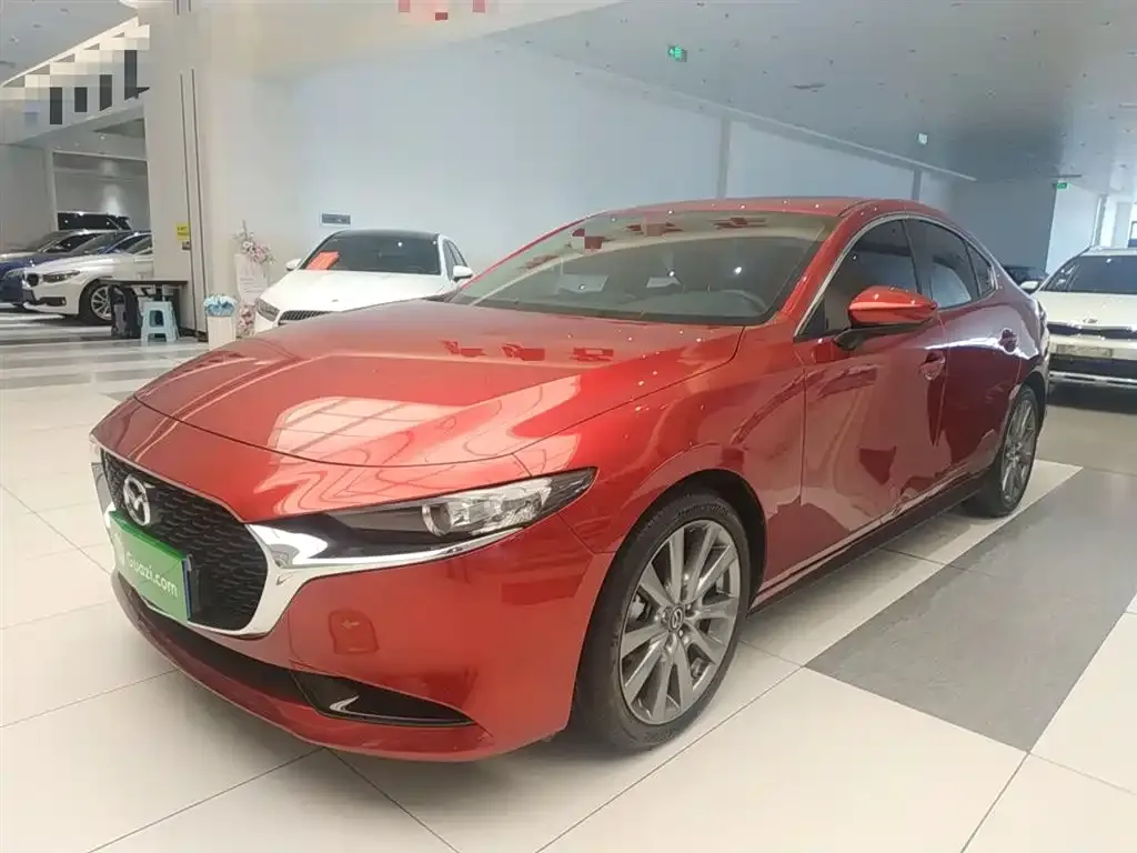 Mazda 3 Axela 2024 из CN, фото 2