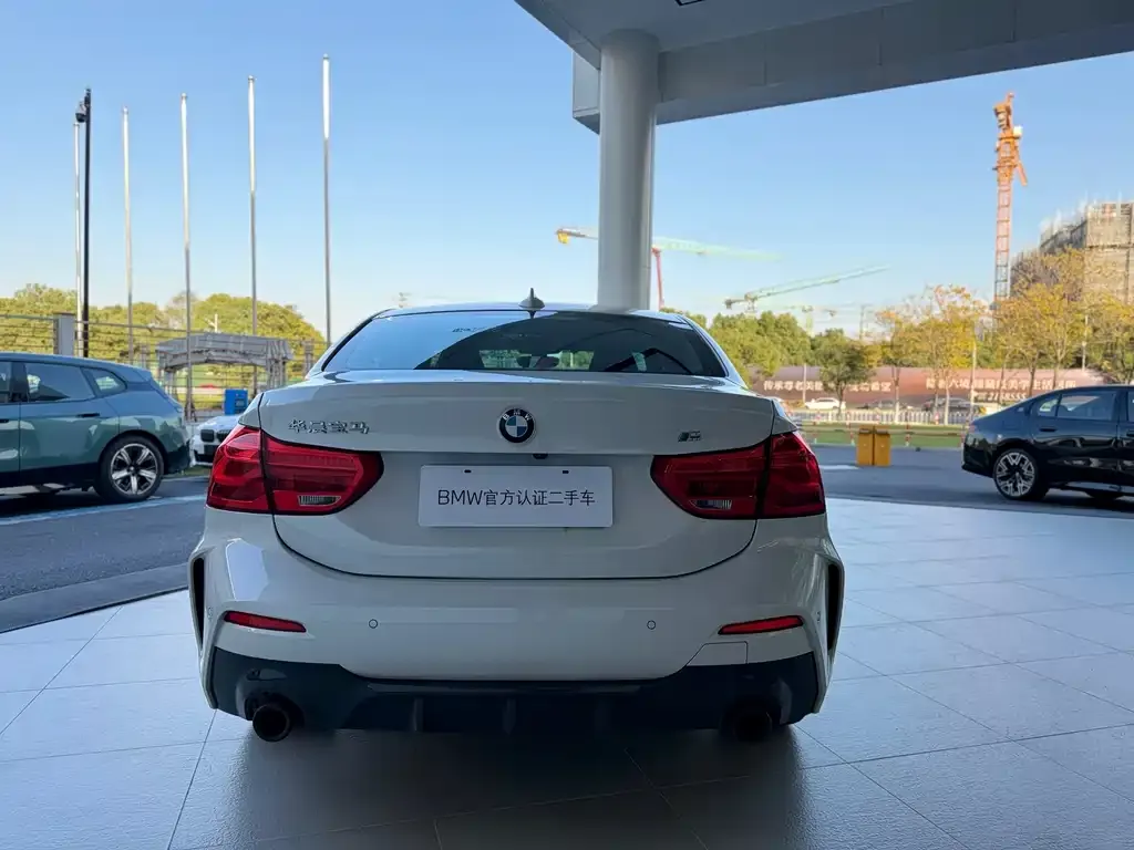 BMW 1 Series 2022 из CN, фото 5