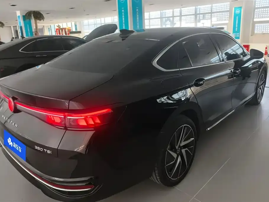 Volkswagen Magotan 2024 из CN, фото 3