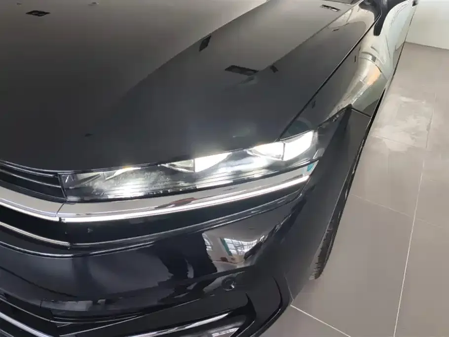 Volkswagen Magotan 2024 из CN, фото 5